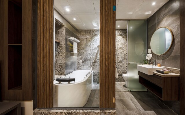 Sunflower Luxury Hotel