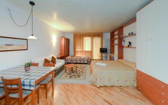 Antares Apartments