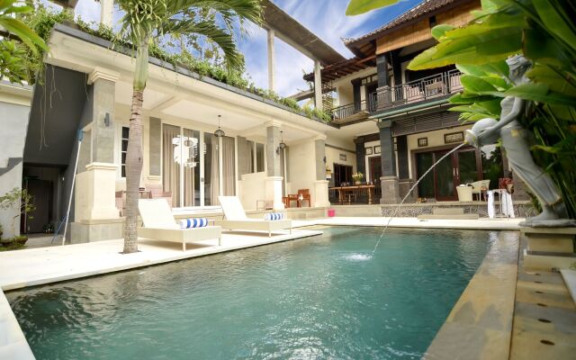 Sekembang Ubud Villa