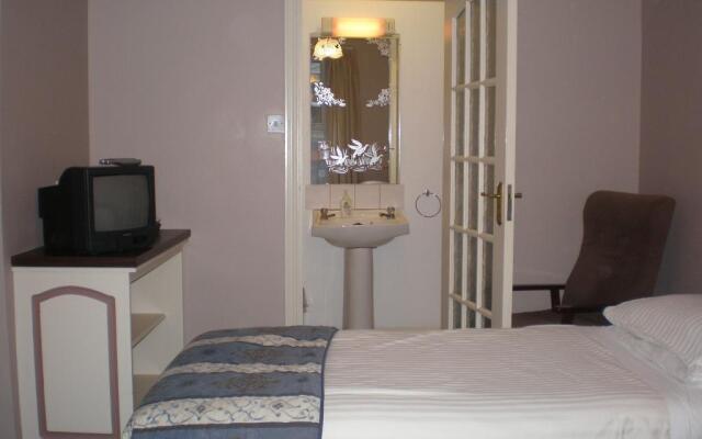 Ilenroy House B&B