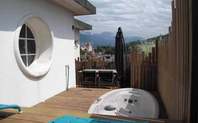 Les Bulles - Lofts & Lakes