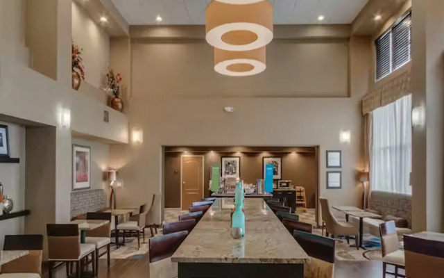 Hampton Inn & Suites Las Cruces I-25