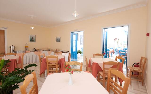 Marinos Hotel