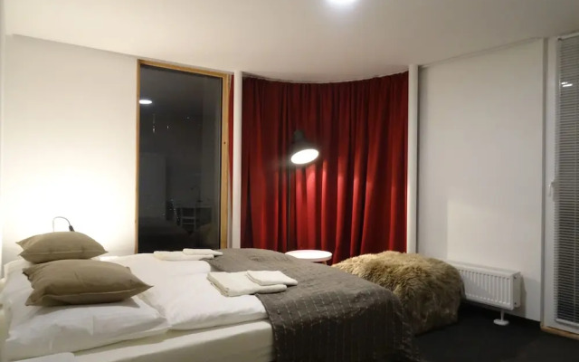 OMYXL Apartment