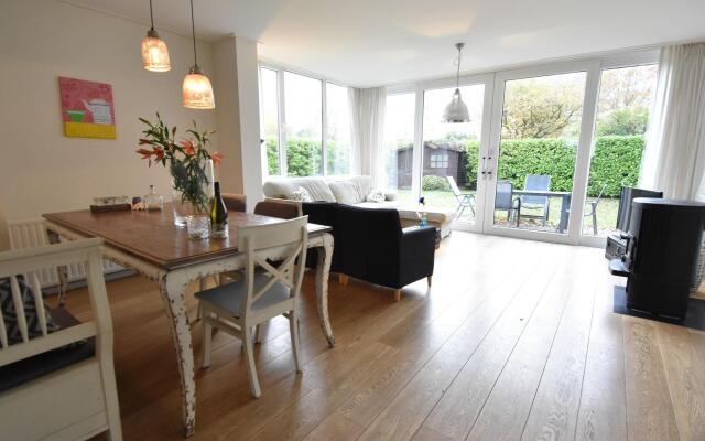 Bungalow in Kamperland Near Water Sports