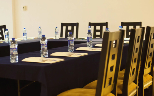 Holiday Inn Express Nuevo Laredo by IHG