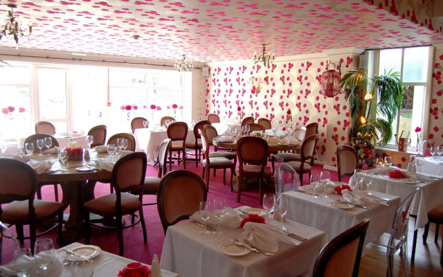 Cottonwood Boutique Hotel