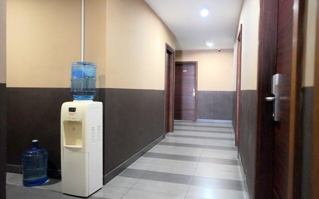 682 Lodge by OYO Rooms