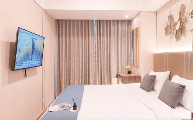 Spacious And Nice 2Br At Bintaro Embarcadero Apartment