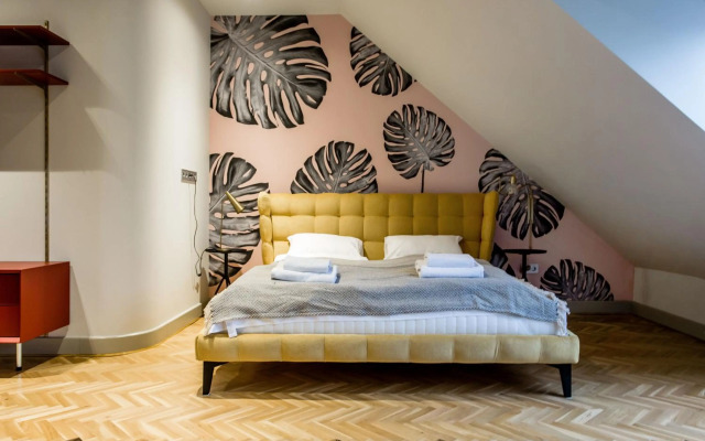 K52 luxury 4BDRM 4BTHRM apartment