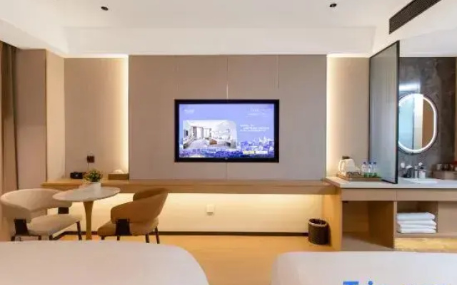 Yaduo Hotel (Wenming Road Binhe Qingcheng Branch)