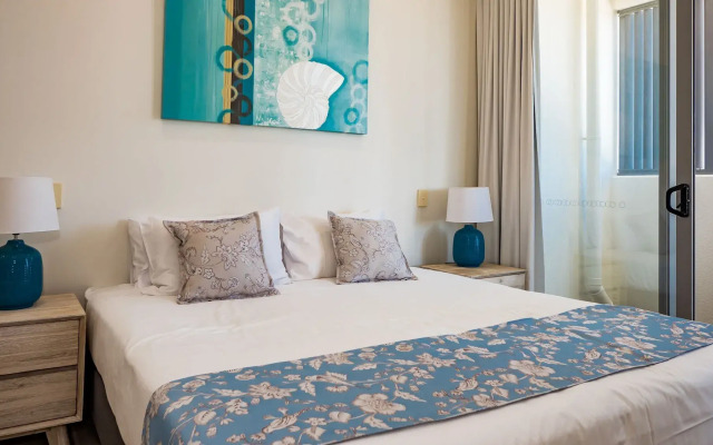 White Shells Luxury Apartments
