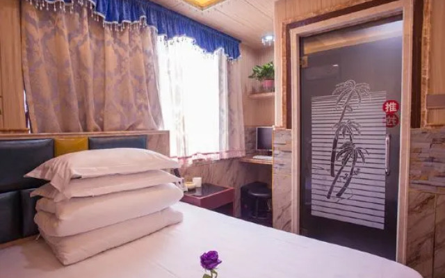 Shunda Hostel