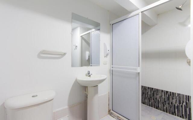 Hotel Avexi Suites By Geh Suites