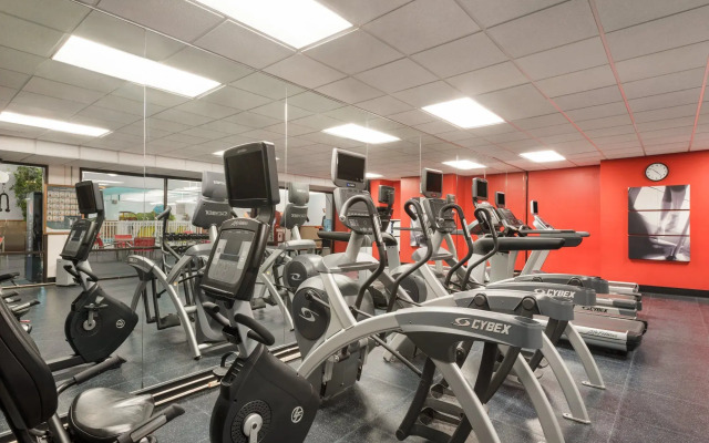 Hilton Appleton Paper Valley