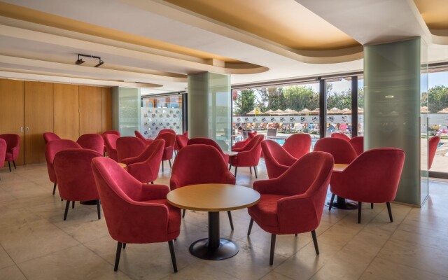 Interpass VAU Hotel & Apartaments