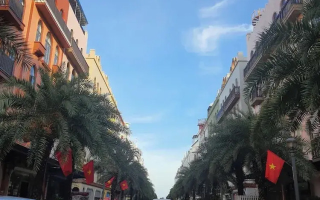 Ruby Ha Long 6 Hotel
