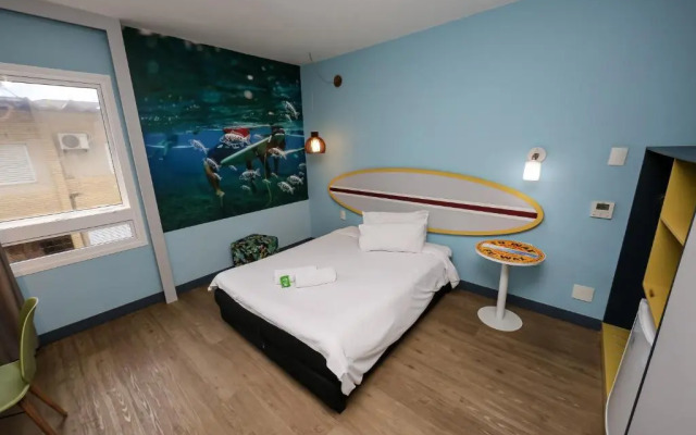 Delphin Surf Hotel