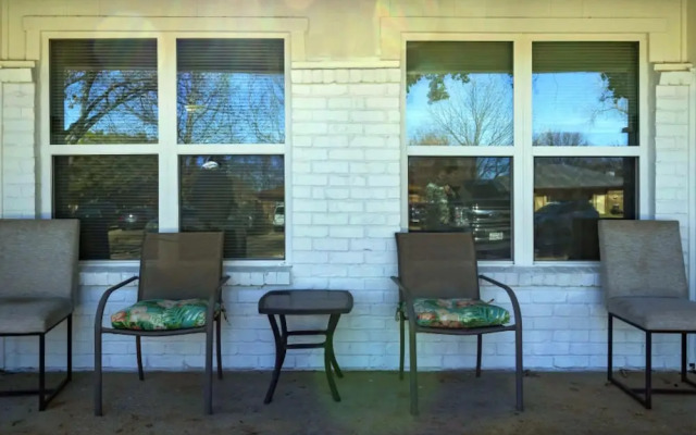 Family Dog Friendly Retreat