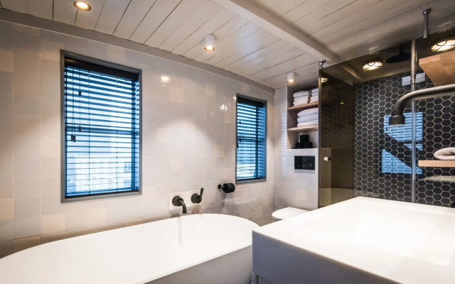 Numa Amsterdam The Crane