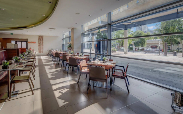 Hilton London Canary Wharf