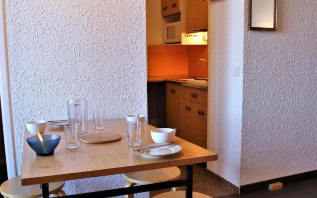 Appartement Risoul, 1 pièce, 4 personnes - FR-1-330-194