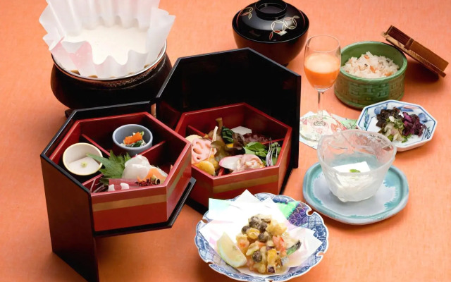 Kanku Izumiotsu Washington Hotel