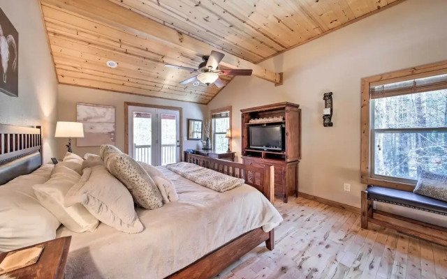 Stunning Blue Ridge Retreat w/ River Access!