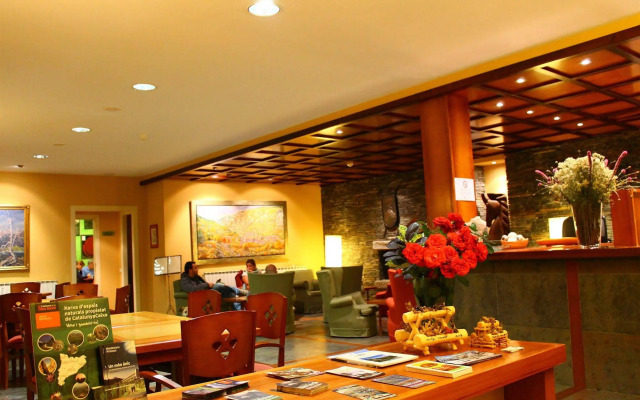 Hotel Saurat