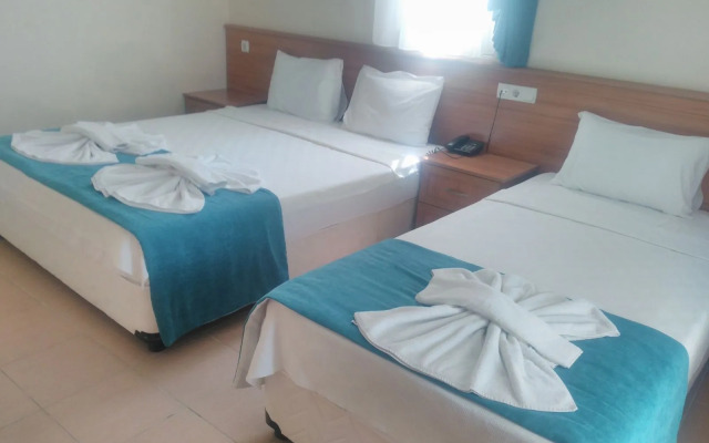 Casa De Levi̇ssi̇ Hotel Oludeni̇z