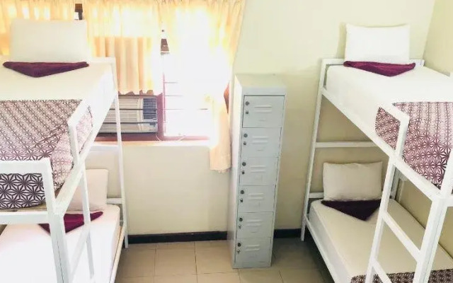 Trip 'N' Chill Hostels Colombo Airport