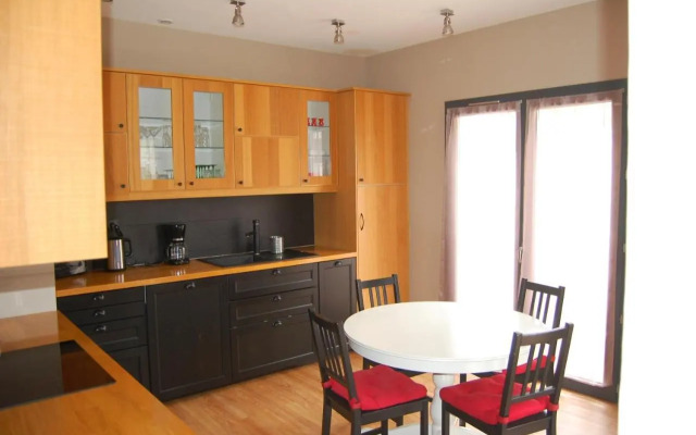 13 rue de la pyramide Bel Appartement