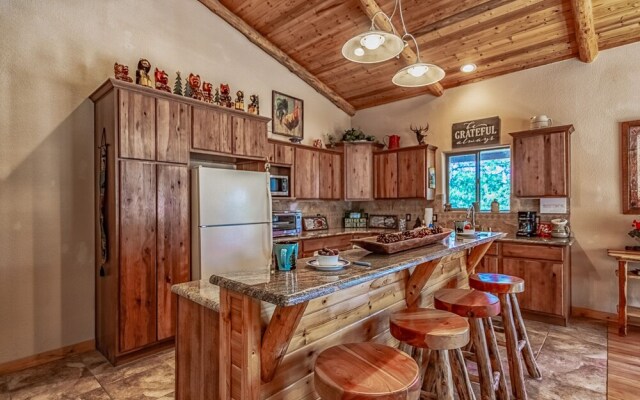 Cozy Knotty and Nice