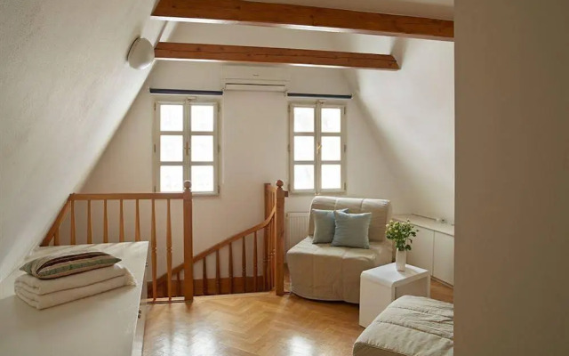 Kozna Suites