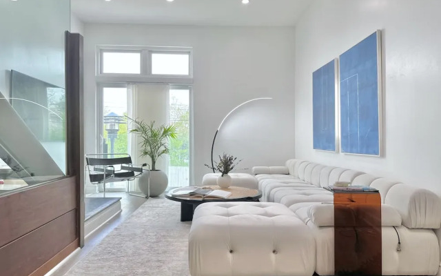 The Josephine Villa by Luxe PGH