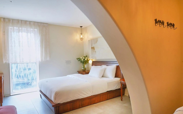 Le Mong Hotel