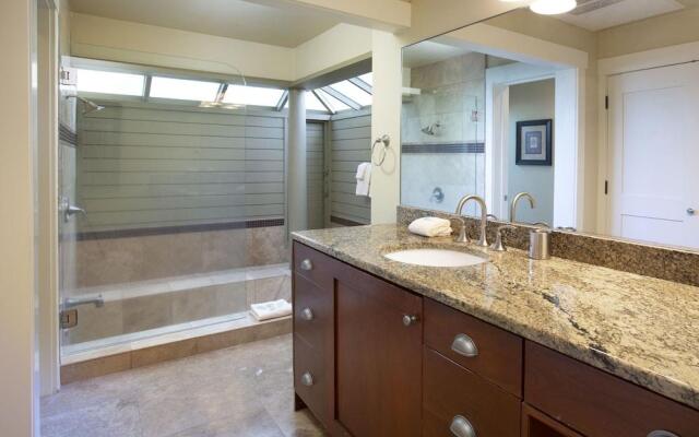Bay 37g4 2 Bedroom Condo by Redawning