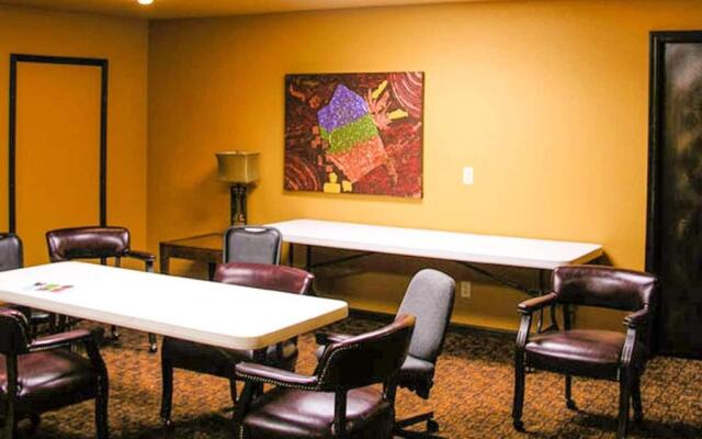 Fortune Inn & Suites