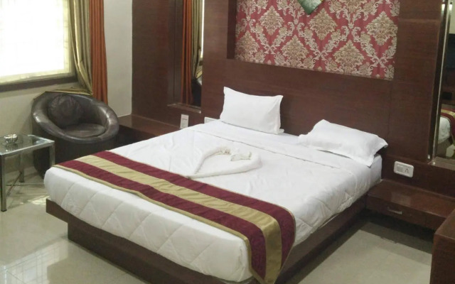 Hotel Shri Khedapati International