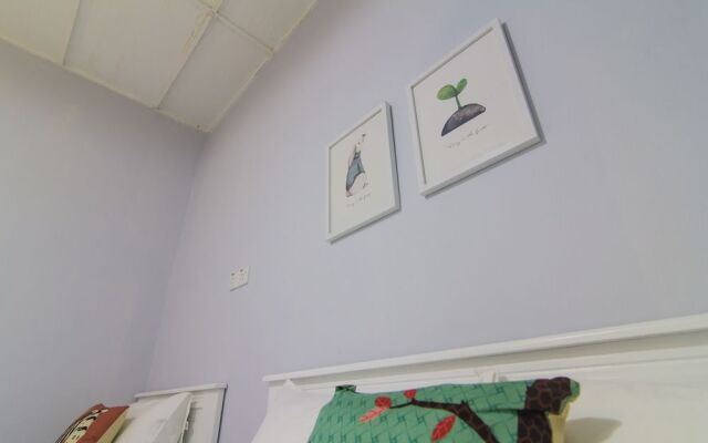 Modern Vintage by Mutze