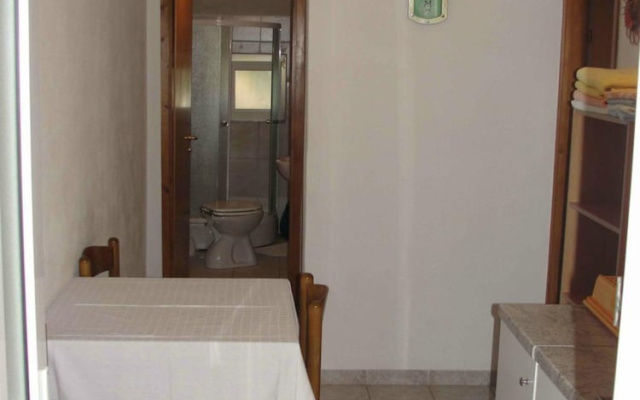 Apartments Pinija - Economy Two Bedroom Apartment With Balcony -