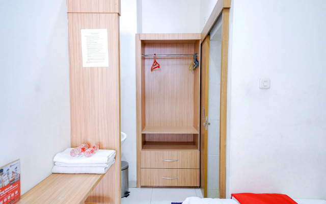 RedDoorz @ Avros Guest House Medan