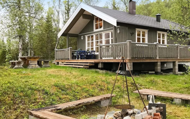 6 Person Holiday Home in Ballangen