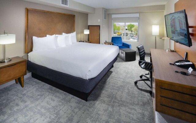 Best Western Plus Henderson Hotel