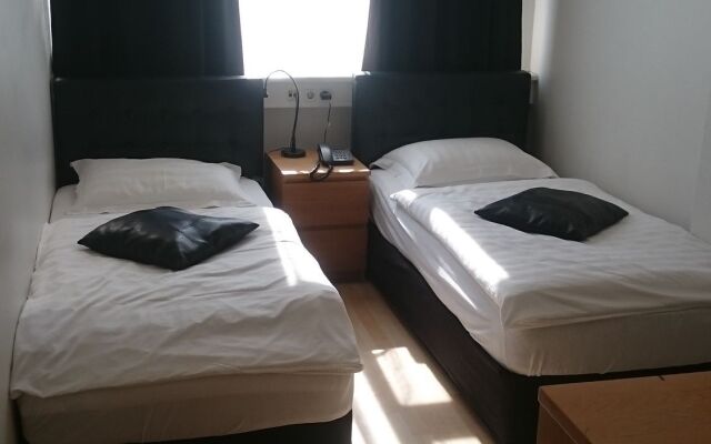 4th floor hotel
