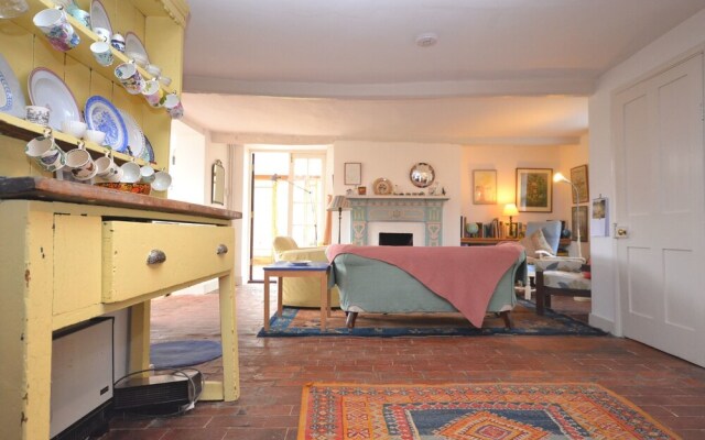 Downgate Villa, Petersfield 489346
