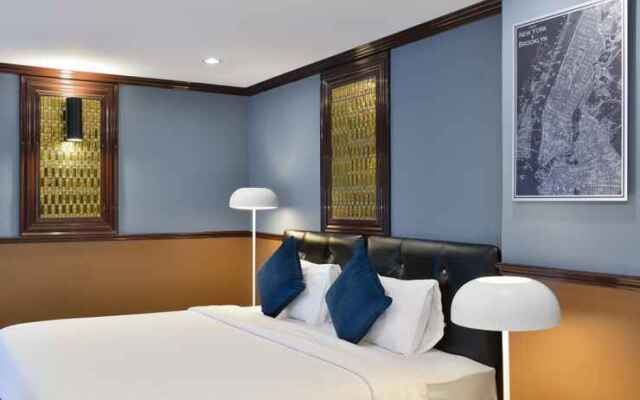 The Breton Hotel Media