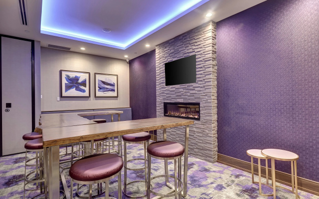 Home2 Suites by Hilton Toronto Brampton