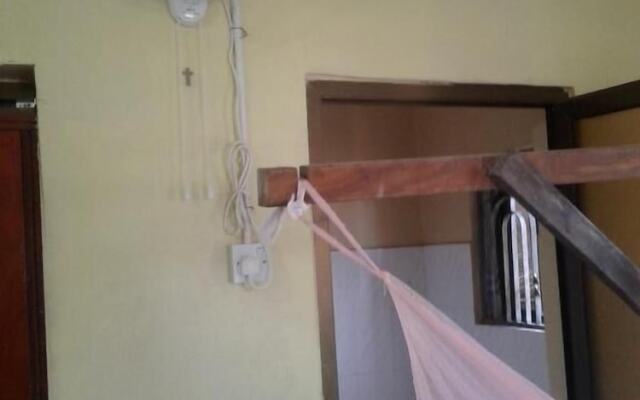 JJ&JE Family House - Hostel