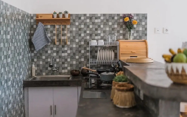 Villa Leya & Leon Canggu - Private 3BR Villa with Pool